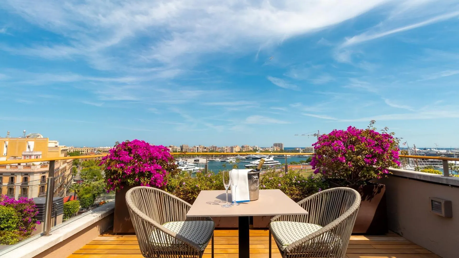 Duquesa Suites Landmark Hotel By Grup Duquessa Barcelone